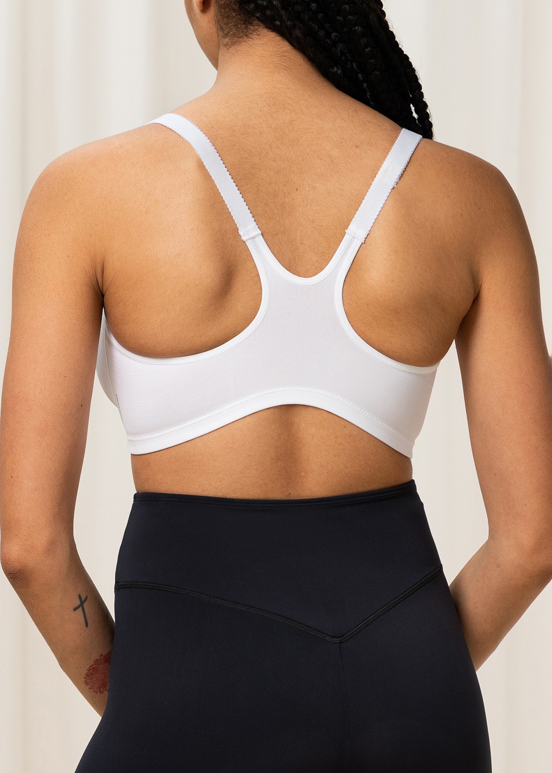 Triaction Fitness F חזיית ספורט פתיחה קדמית (bras)