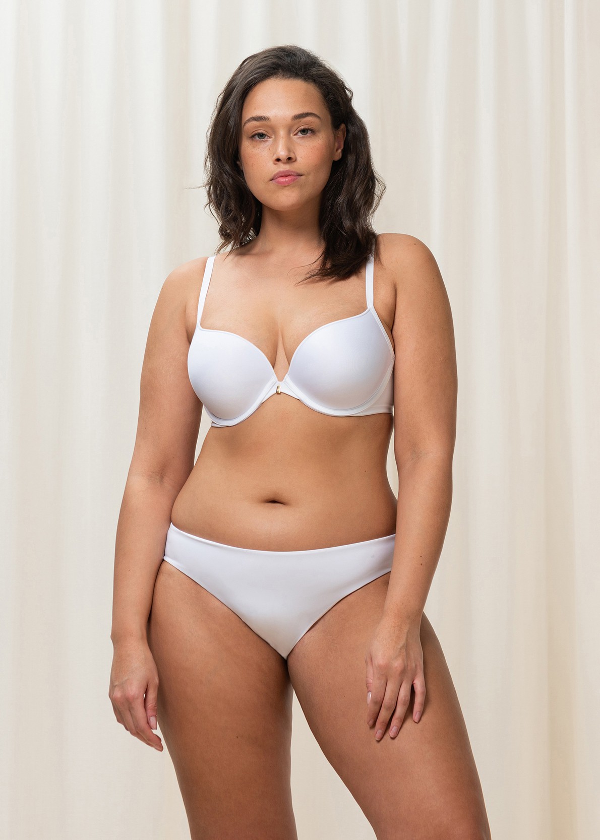 Body Make-Up Essentials WHU 10161797 (bras)