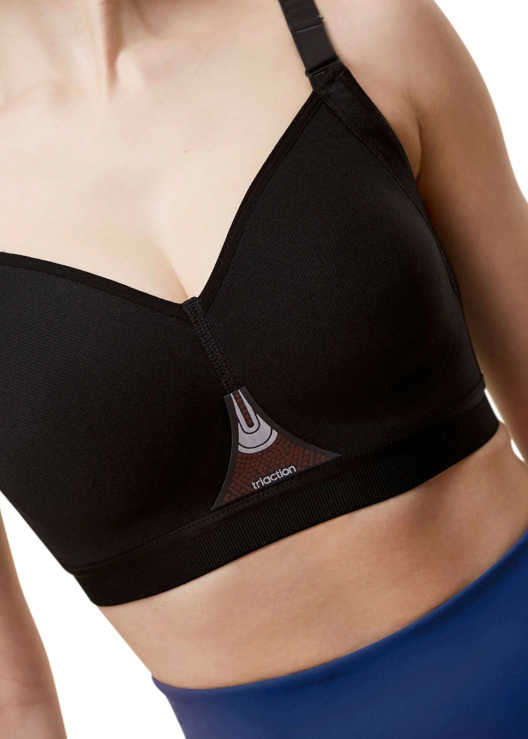 חזיית ספורט ריפוד קל (bras)