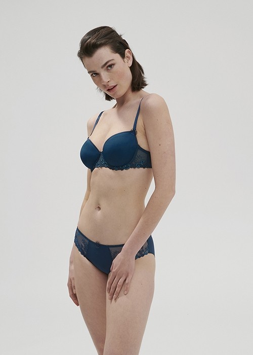 חזיית ספייסר דליס (bras)