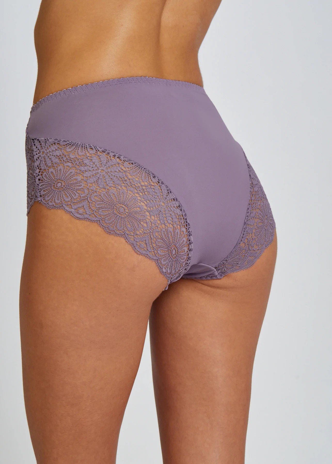 תחתון מקסי תחרה (Panties)