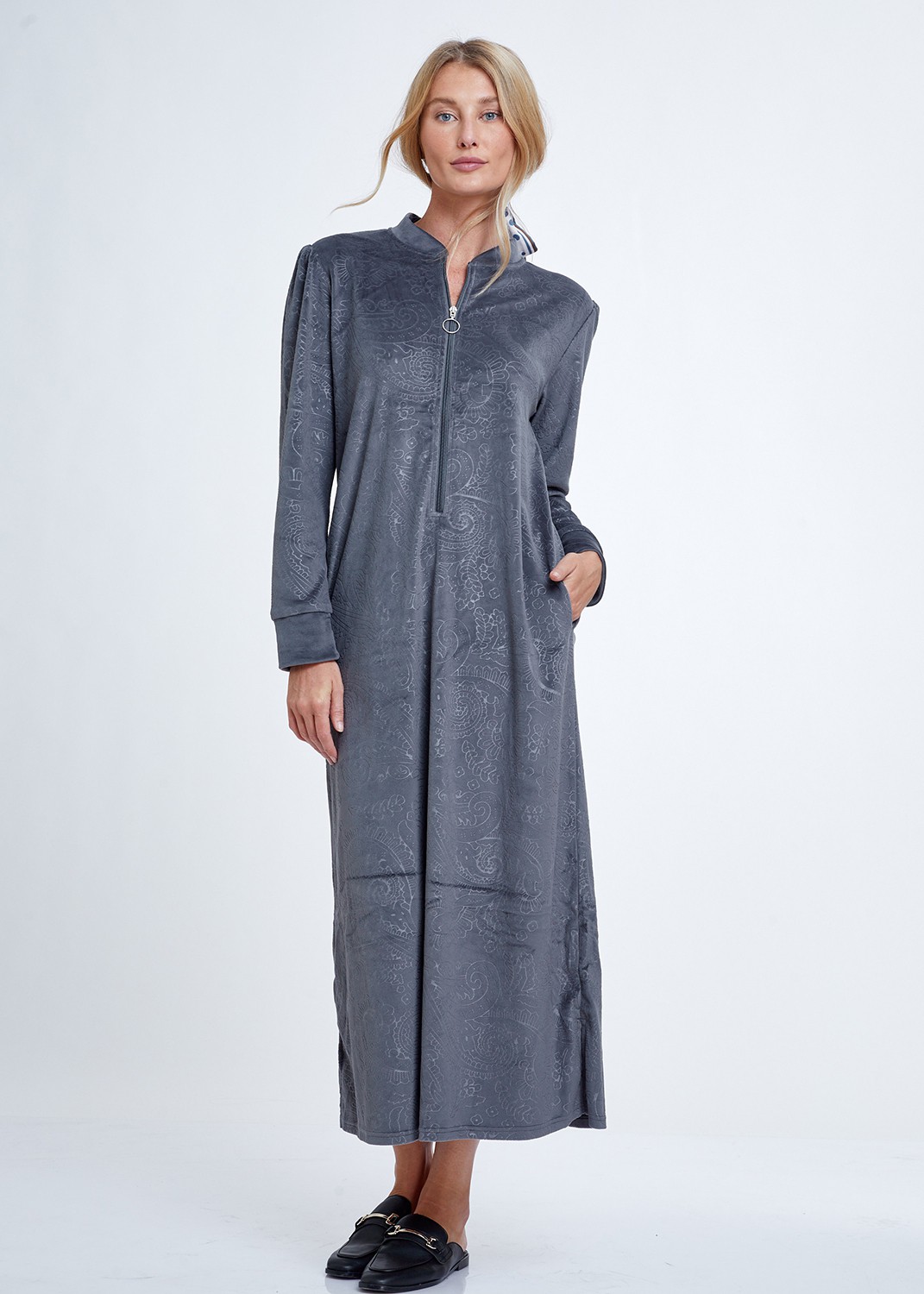 כותונת קטיפה Embossed Velvet Night Dress (Pajamas)