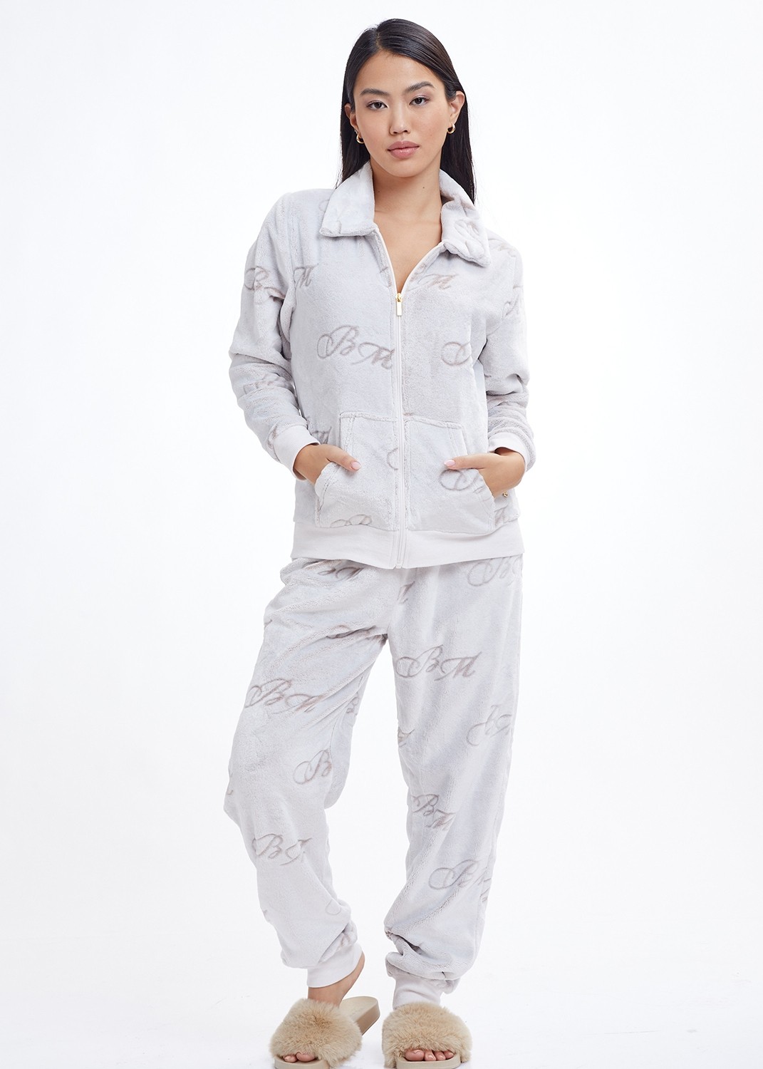 BM Fluffy סט חליפת פנאי פלאפי (Pajamas)