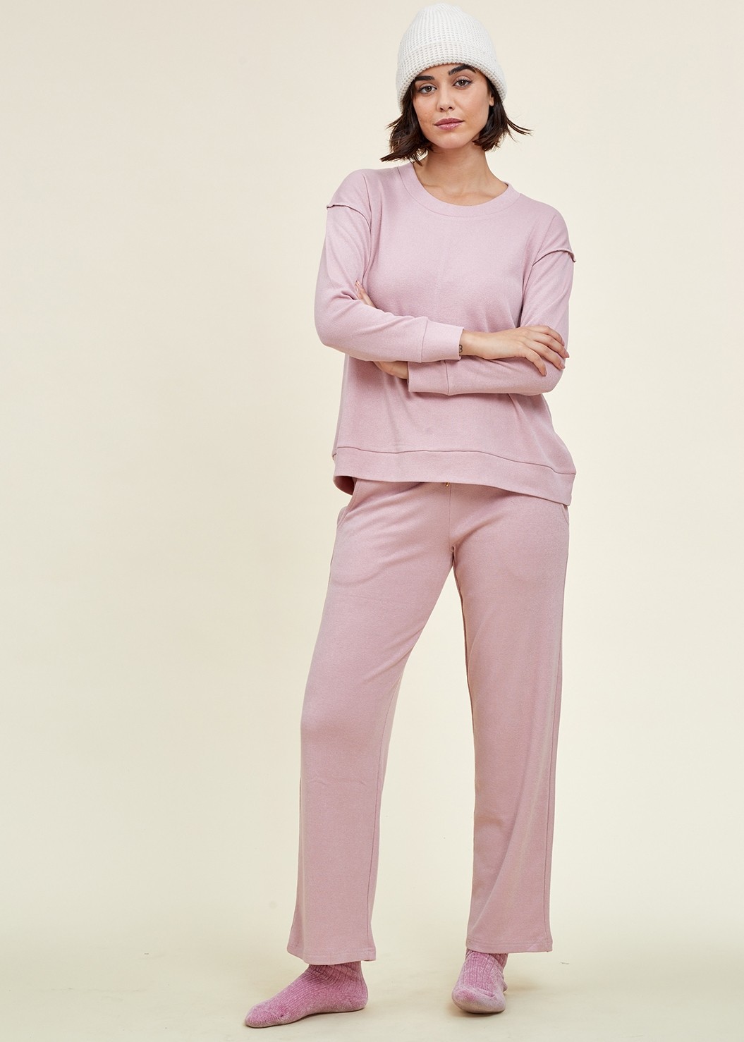סט חליפת פנאי סריג (Pajamas)