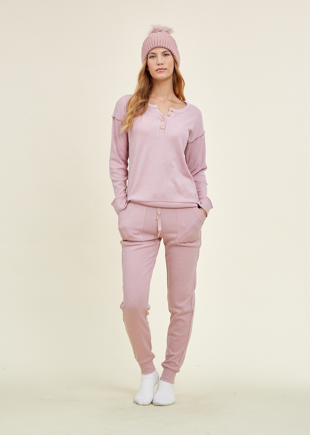 פיג`מה עם כפתורים סריג (Pajamas)