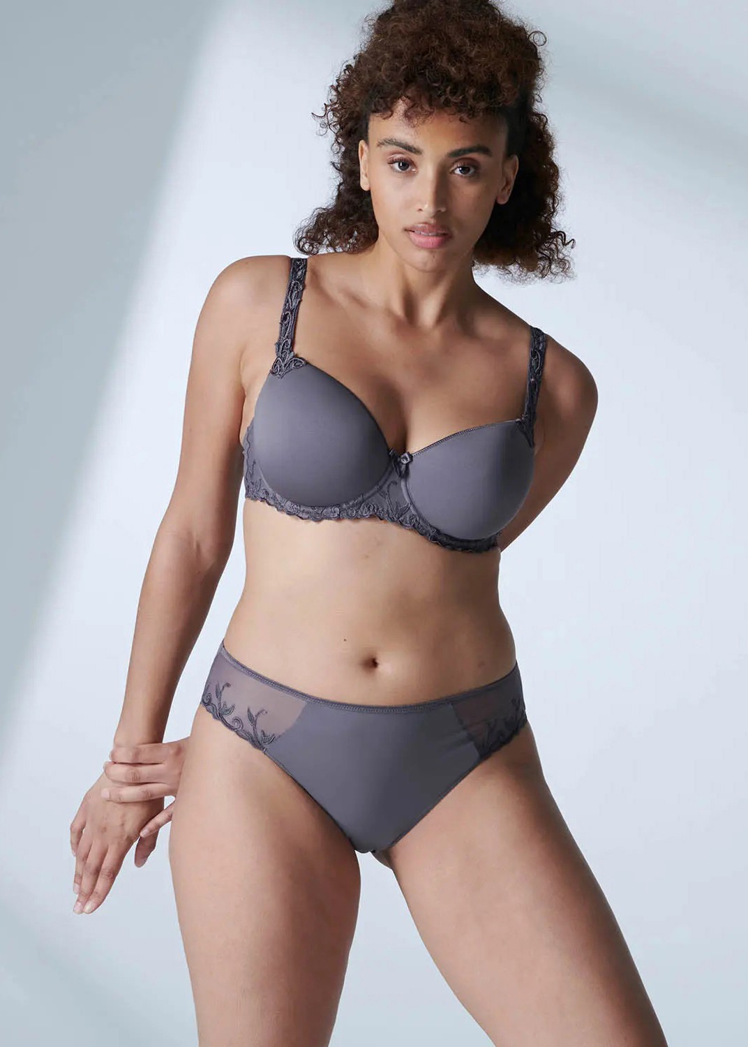 131343 אנדורה חזיית ספייסר (bras)