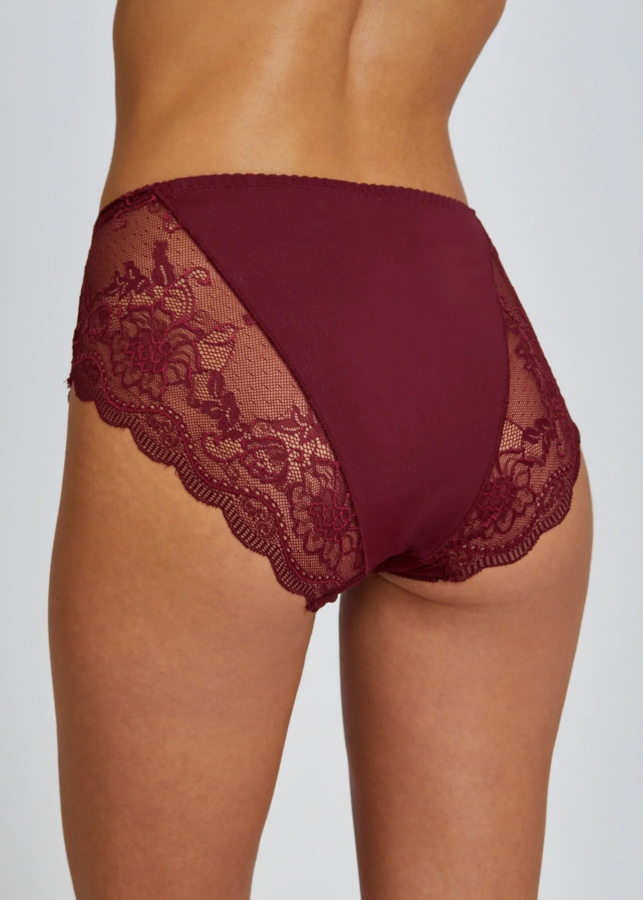 תחתון מקסי תחרה (Panties)