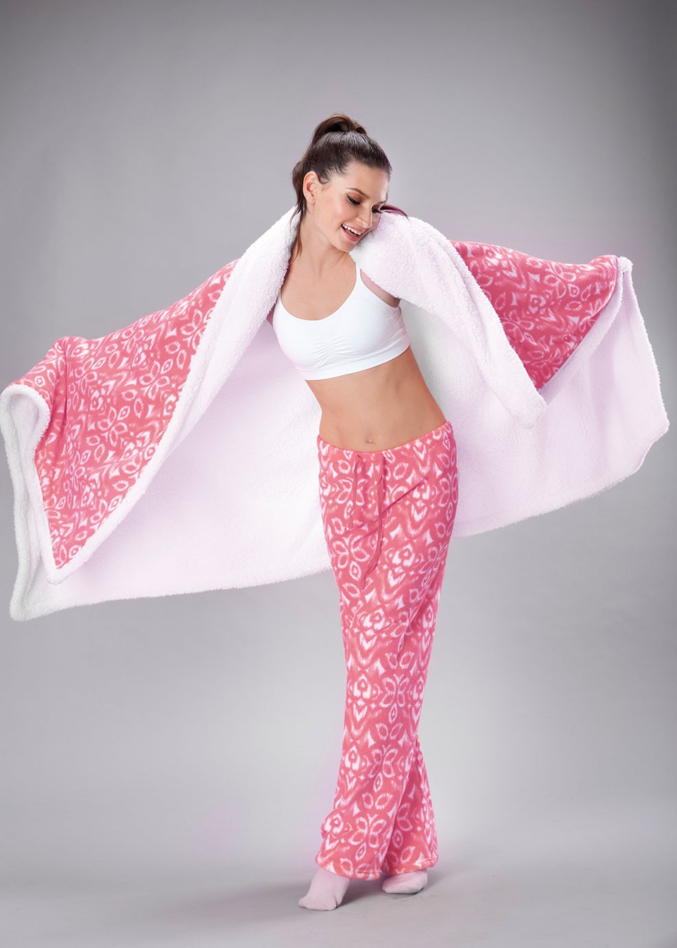 SNUGGLE BLANKET אפרודיטה