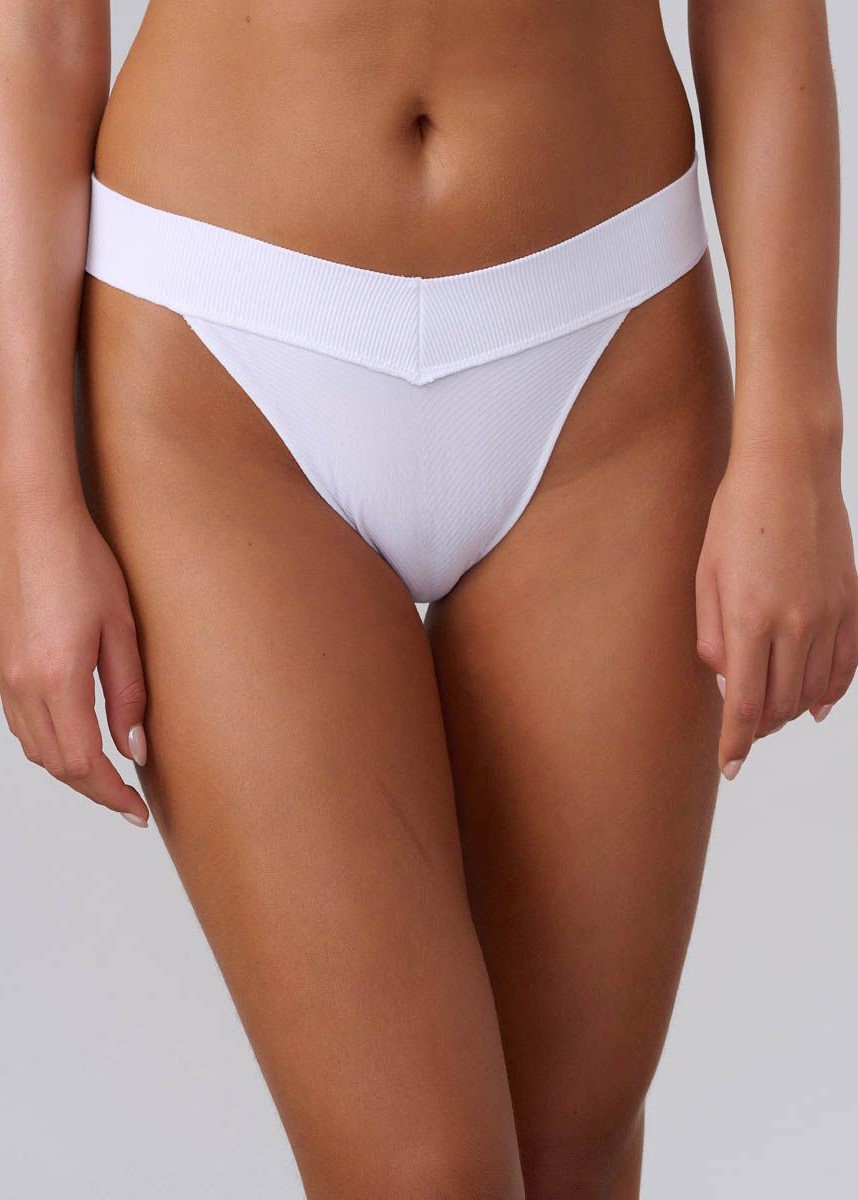 תחתון חוטיני גומי ספורט (Panties)