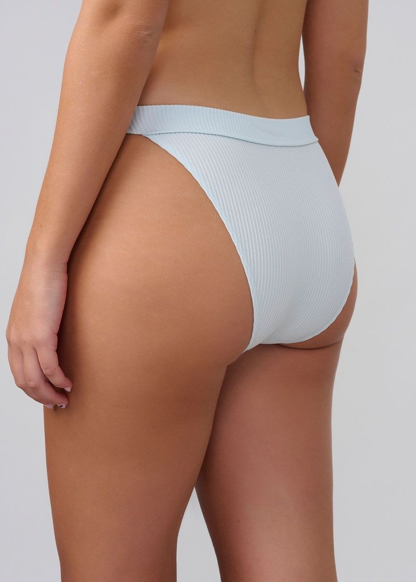 תחתון ריב ביקיני טנגה (Panties)