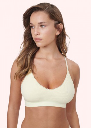 ברלט טקסטורת צמה עם סימלס קאפ נשלף (bras)