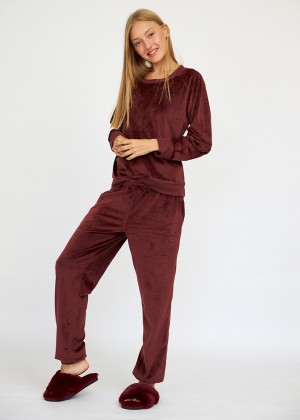חליפת פנאי קטיפה קלאסי (Pajamas)