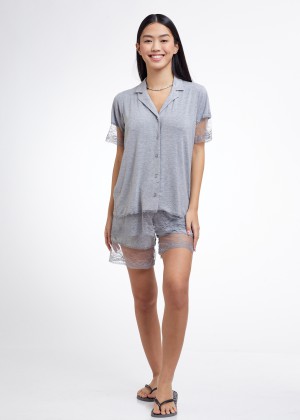 סט כפתורים תחרה במבוק EAV (Pajamas)