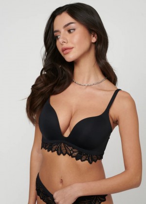 EMILIA PADDED WIRELESS חזייה פוש אפ ללא ברזל 
