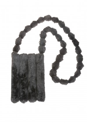 תיק פרווה (Accessories)