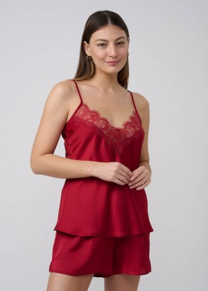 סט בייבי דול סאטן בשילוב תחרת ריסים (SexySleepwear)